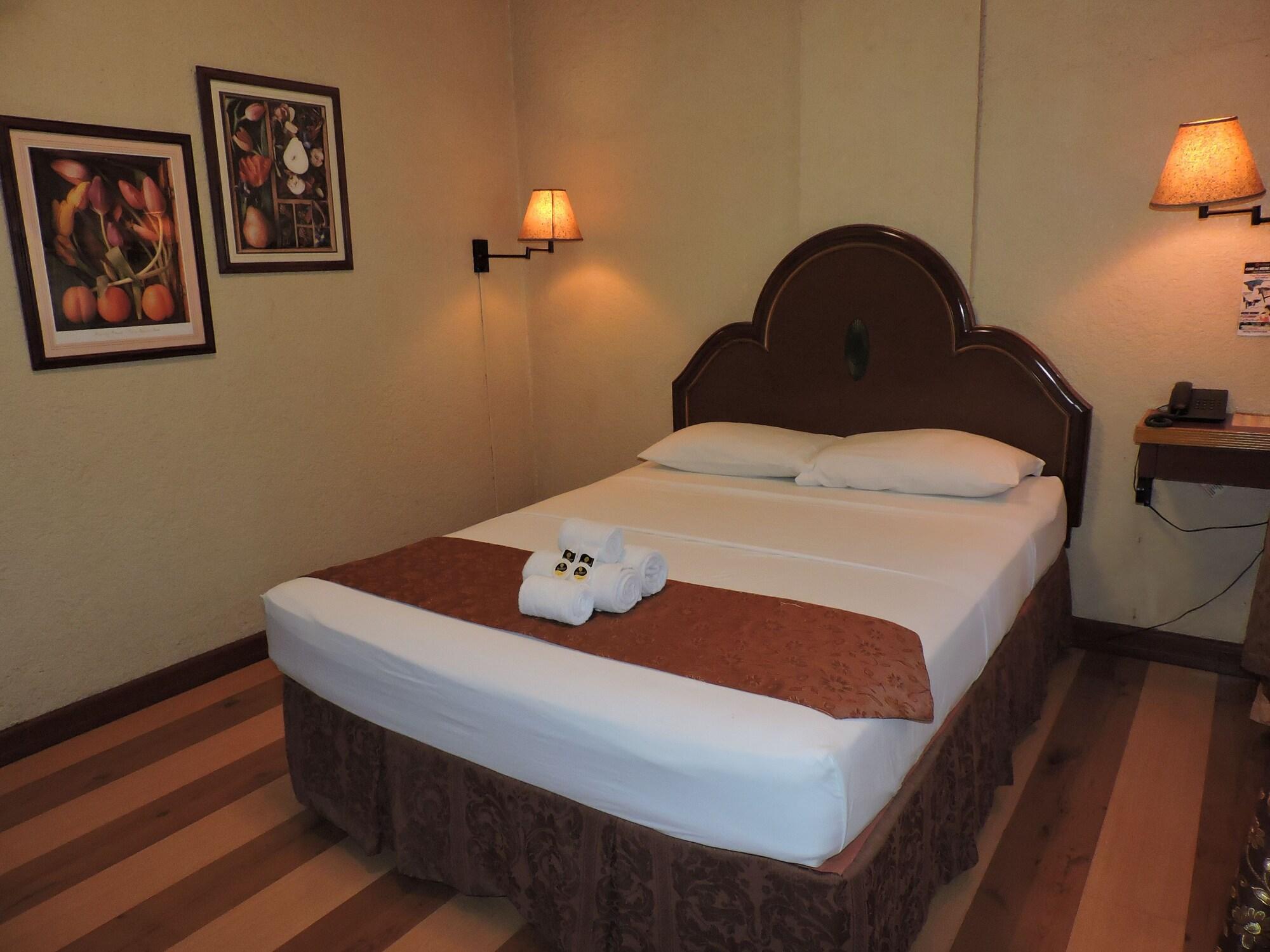 Dao Diamond Hotel & Restaurant Tagbilaran City Exterior photo