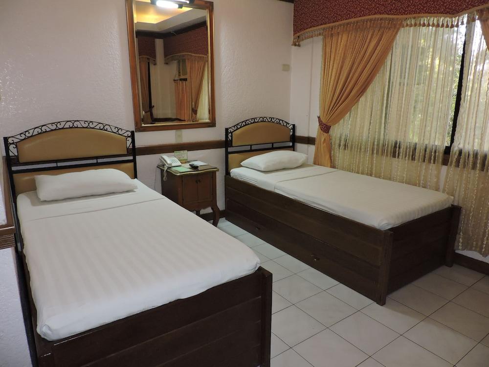 Dao Diamond Hotel & Restaurant Tagbilaran City Exterior photo