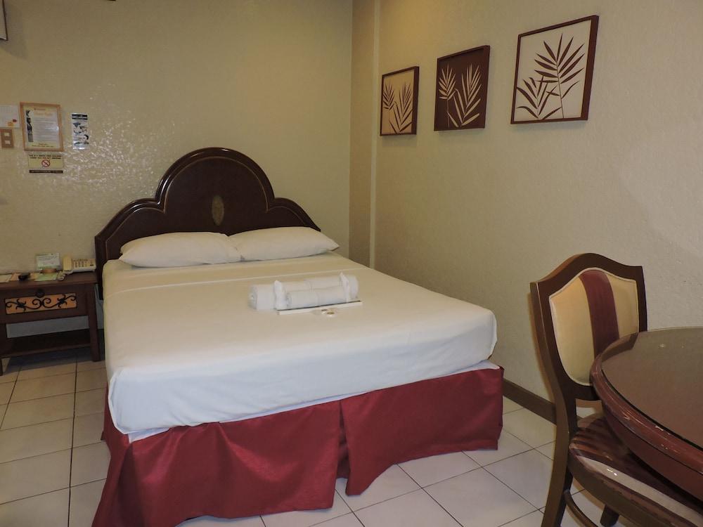 Dao Diamond Hotel & Restaurant Tagbilaran City Exterior photo